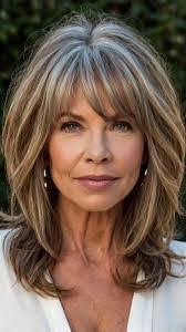 Beverly Knapp's Instagram, Twitter & Facebook