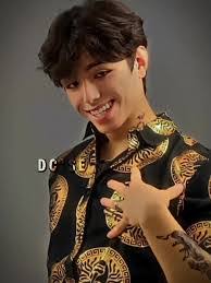 Daniel Bey's Instagram, Twitter & Facebook