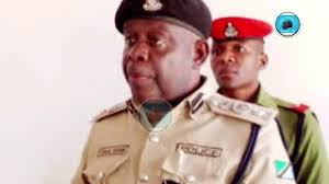 Viuno vya mtoto wa chuo. Mwanafunzi Wa Chuo Kikuu Akamatwa Gest Live