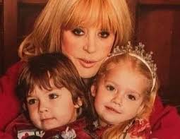 Он был остапом бендером, царем соломоном и даже доном карлосом. Liza Galkina Vyglyadit Kak Pugacheva V Detstve Foto