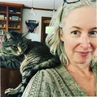 Robin Whitlock's Instagram, Twitter & Facebook