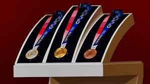 Олимпийские игры, известные также как летние олимпийские игры, проводили каждые 4 года, начиная с 1896 года, за исключением лет, пришедшихся на мировые войны. Hdy Gyev6az1hm