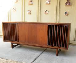 Next, you should find out everything you may about your record player or phon. Sold Mid Century Rca Victor Stereo Console Sold Etsy Stereo Console Vintage Stereo Console Mid Century Console