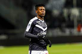 Dec 02, 2019 · diagnosed with terminal lung cancer, joe was told he had about 3 months to live. Nigeria Star Samuel Kalu S Mum Held To 31k Ransom After Kidnapping From Car