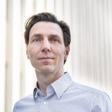 Mitarbeitende von Europäische Fachhochschule