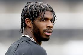 Ricardo Rochetti (@rrochetti)