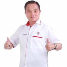 Kompleks japerun dun ayer keroh, dewan kasturi, lorong utama, taman ayer keroh heights, 75450 melaka. Ng Suee Lim On Twitter Pagi Ini Menerima Kunjungan Hormat Deligasi Pejabat Dewan Undangan Negeri Melaka Yang Diketuai Oleh Speaker Yb Omar Jaafar Tim Speaker Dr Wong Fort Pin Serta Su