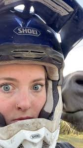 Hallie Marks's Instagram, Twitter & Facebook