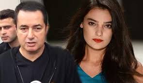 Survivor yarışmacısı merve büyüksaraç'a sözleşmeye aykırı davrandığı iddiasıyla 500 bin liralık dava açan acun ilıcalı, 25 bin lira manevi tazminat kazandı. Acun Un Dava Actigi Merve Buyuksarac Konustu Magazin Haberleri