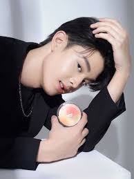 Gabriel Prince Resmi Menjadi barenbliss Makeup Muse