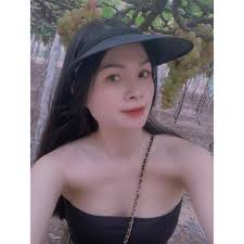 Tôi kiểu: Vào trong cty không nói chuyện với ai Lặng lẽ làm tới cuối giờ  lặng lẽ về