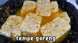 Campurkan semua tepung, bumbu halus, daun bawang, dan tambahkan air, buat adonan agak kental. Resep Bumbu Tempe Goreng Biasa Cara Bikin Tempe Goreng Youtube