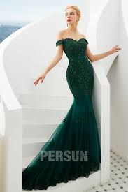 Elle est simple a assortir et feminine. Soldes Robe Soiree Col Bardot En Stock