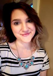 salemmitchell for Gap Summer. A creative presence. An instantly  recognizable face. An unapologetic voice for what matters. Salem is that  friend with an effortless it factor. She's a model who uses her