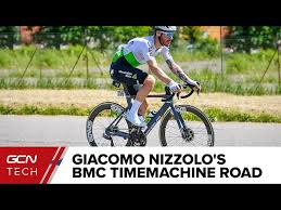 Chez les jeunes, il fait partie giacomo nizzolo débute en 2011 et se fait vite remarquer comme étant très rapide. Giacomo Nizzolo S Bmc Timemachine Road 01 Disc Team Dimension Data Pro Bike Gcn