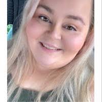 Andrea Cornett's Instagram, Twitter & Facebook