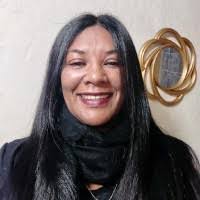 Gail Titus's Instagram, Twitter & Facebook