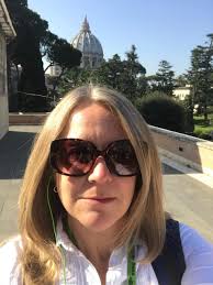 Looking to have an extension done, can anyone recommend an architect,  structural engineer or builder. Thanks in advance👍