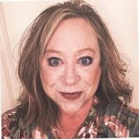 Tamara Ayers's Instagram, Twitter & Facebook