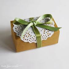 45 Lovely Christmas Gift Packaging Wrapping Ideas Jayce O Yesta Christmas Gift Packaging Gifts Gift Box Packaging