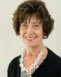 Gloria Schaefer's Instagram, Twitter & Facebook