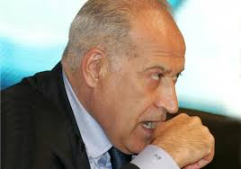 Bani roşii furaţi la Revoluţie". Dan Voiculescu şi încrengătura CRESCENT