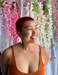 Send this to your friend that says they “could never pull off short hair”  🔥❤️‍🔥 ✨Total cut and color transformation by @elimancha1 using  @dangerjonescreative & swipe for the before ➡️➡️➡️ #bangsalonchicago