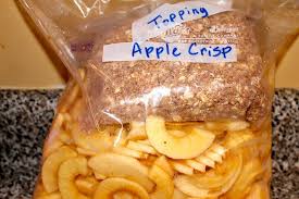 How To Make Freezer Apple Crisp Kits Freezer Desserts Apple Recipes Frozen Meals