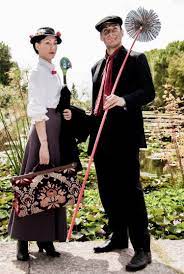 Das mary poppins kleid hat einen vollen rock zum wirbeln und viel viel aufmerksamkeit auf details. Hollywood Mottoparty Kostum Ideen Retro Mary Poppins Bert Mottoparty Hollywood Mottoparty Karnevalskostume Frauen Selbermachen