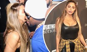 Larsa Pippen oozes sex appeal in black leather as she kisses Floyd  Mayweather at 42nd birthday bash | Daily Mail Online