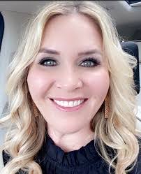 Amy Suda's Instagram, Twitter & Facebook