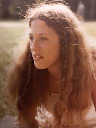 Naomi Joyce's Instagram, Twitter & Facebook