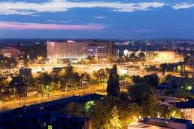 Old town square and royal castle are notable landmarks, and the area's natural beauty can be seen at malta. 4 Sterne Hotel Hotel Mercure Poznan Centrum In Poznan Posen Polen