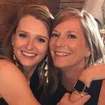 Jennifer Mingst's Instagram, Twitter & Facebook