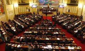 El senado de colombia, como parte del congreso de la república de colombia, dentro de las actividades propias de la rama legislativa del poder público debe en colombia, aproximadamente 108 personas ocupan el puesto de senador, es. Senado No Sesionara El 5 De Septiembre Por Partido De Colombia Larazon Co