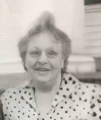 Cyrus Warren's Instagram, Twitter & Facebook