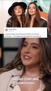 No "Conversa com Bial" que vai ao ar hoje, a #LauanaPrado comentou sobre  situações de homofobia que passou no mundo sertanejo por expor seu  relacionamento com sua então namorada Veronica Schulz. "Foi ...