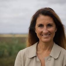 Beverly Dixon (@BevDix)