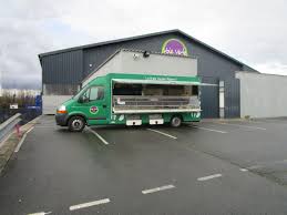 Retrouvez Notre Nouveau Food Truck Situe Sur Le Parking De Notre Usine Aux Echets A Miribel 343 Route De Strasbourg Face Legumes Frais Plats Cuisines Truck