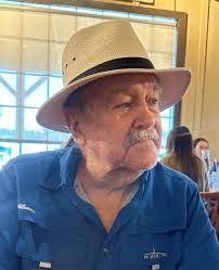 Andrew Rexford's Instagram, Twitter & Facebook