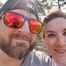 OK this is a long shot. I remember watching a movie in my early 20's.