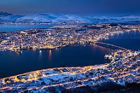 O reino de noruega u noruega , ye un país d'europa, situato a lo norte d'a peninsula escandinava. Norway Travel Guide At Wikivoyage