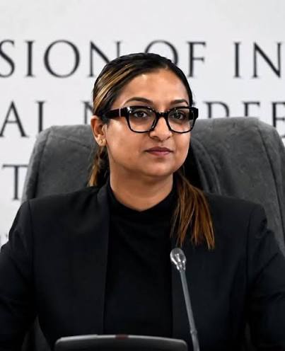 Investigating Directorate Against Corruption (IDAC) Prosecutor Adv Drushanta Ramsamy says investigators in the Eastern Cape team allegedly bypassed reporting lines and took instructions directly from former IDAC head Advocate Andrea Johnson. Ramsamy is