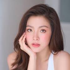 Who are the two girls in this Bob's Burgers scene?