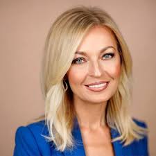 Joni Marie Pollock Crye-Leike Elite Realtors