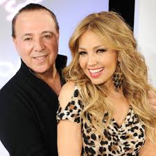 Thalia internati onal | surtitles. You Ll Never Believe Which Iconic Couple Set Up Thalia Tommy Mottola E Online