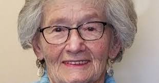 Clara Shuler's Instagram, Twitter & Facebook