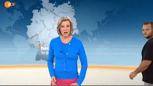 Christina sofia von post (born ungern steinberg) collection: Zdf Heute In Deutschland Mann Im Bild Von Moderatorin Yve Fehring Tv