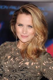 The Flash star reveals why she was 'abruptly written out' of show after  boss 'got very upset with her'