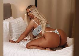 Helena Priebe ❤️‍🔥 OF on X: Biggest OnlyFans sale yet! Only $7.50💖 get  it while it lasts t.coM6k6QYG7iW t.coumx41Rkycc  X